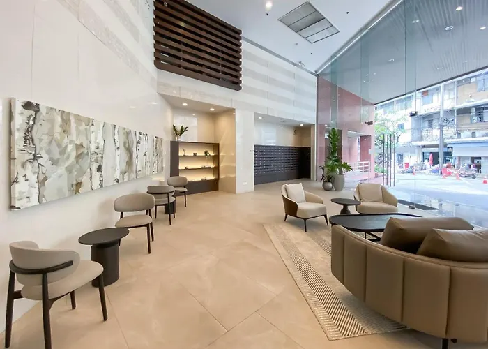 Apartment Upscale Modern 2br - Ultra Fast Wifi - Bts Asoke
