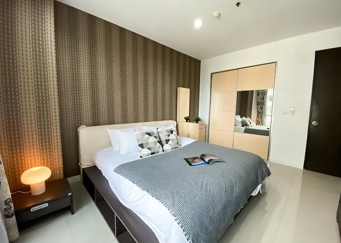 Apartment Upscale Modern 2br - Ultra Fast Wifi - Bts Asoke *