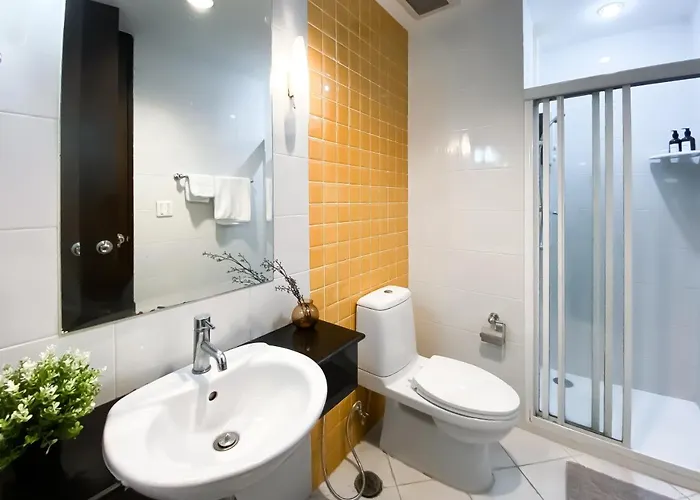 Upscale Modern 2br - Ultra Fast Wifi - Bts Asoke